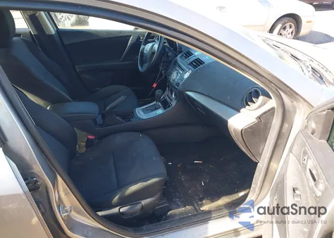 2010 Mazda Mazda3 I Touring z USA, uszkodzony, nr VIN JM1BL1SF2A1121132